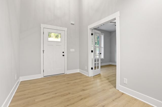 180 Scenic Ln, Hartsville, TN 37074