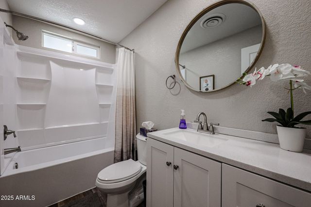 9107 E Fairway Boulevard, Sun Lakes, AZ 85248