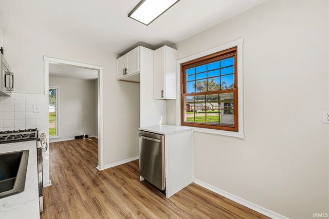4424 Meadow Lane, South Bend, IN 46619