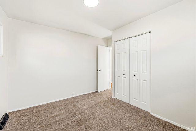 4424 Meadow Lane, South Bend, IN 46619