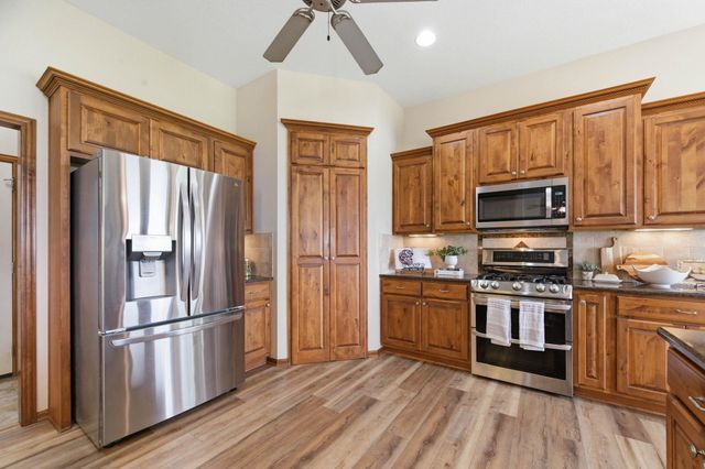 2228 N Sawgrass, Derby, KS 67037