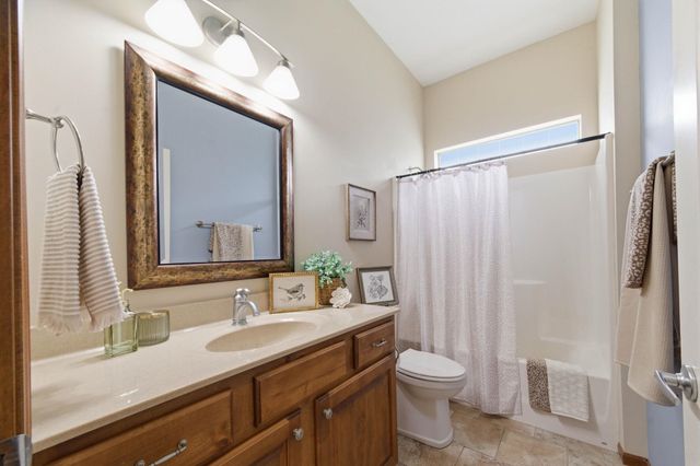 2228 N Sawgrass, Derby, KS 67037