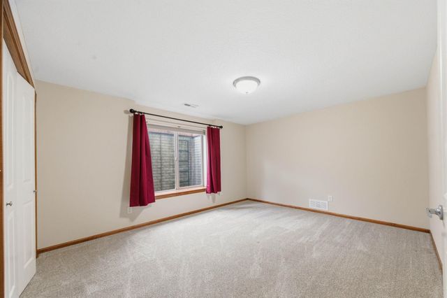 2228 N Sawgrass, Derby, KS 67037