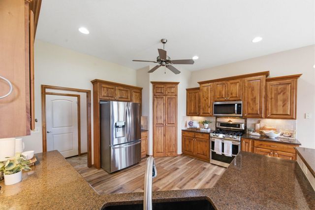 2228 N Sawgrass, Derby, KS 67037