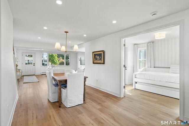 144 Shore Road, Clinton, CT 06413