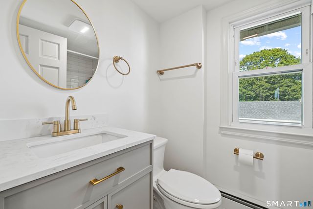 144 Shore Road, Clinton, CT 06413
