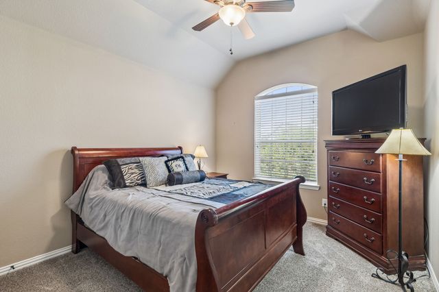 2452 Elm Valley Drive, Little Elm, TX 75068