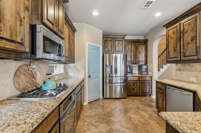 2452 Elm Valley Drive, Little Elm, TX 75068