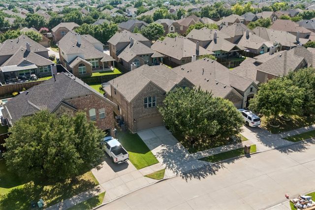 2452 Elm Valley Drive, Little Elm, TX 75068
