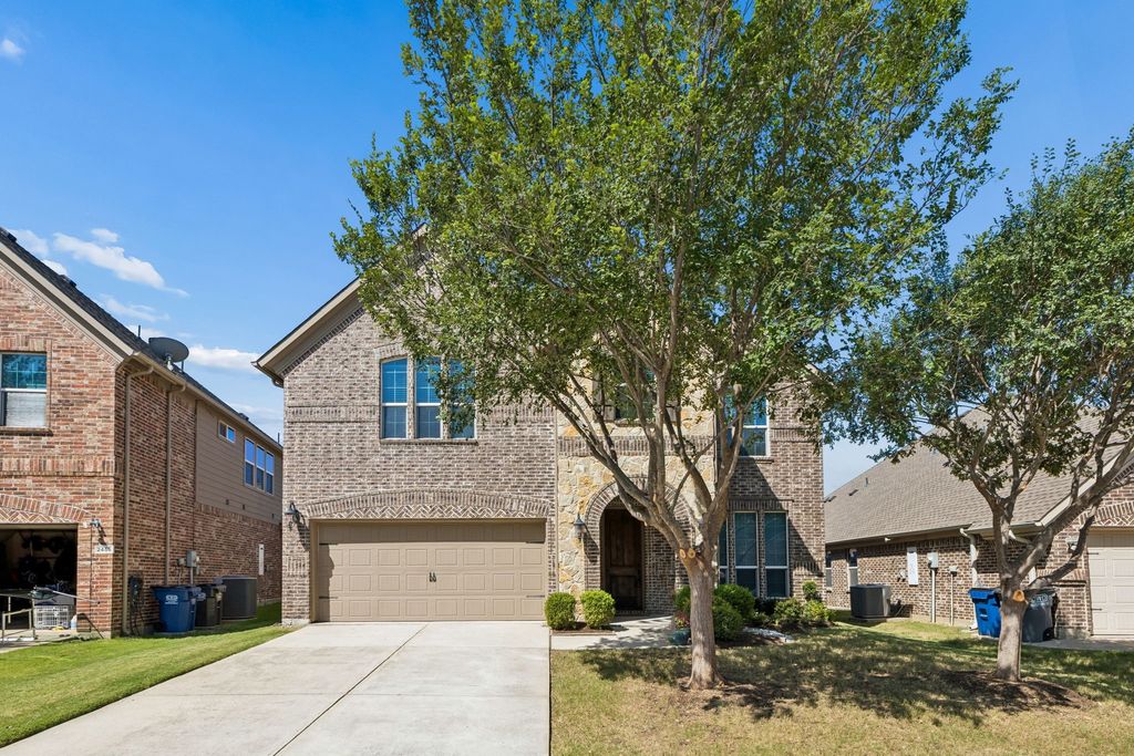 2452 Elm Valley Drive, Little Elm, TX 75068