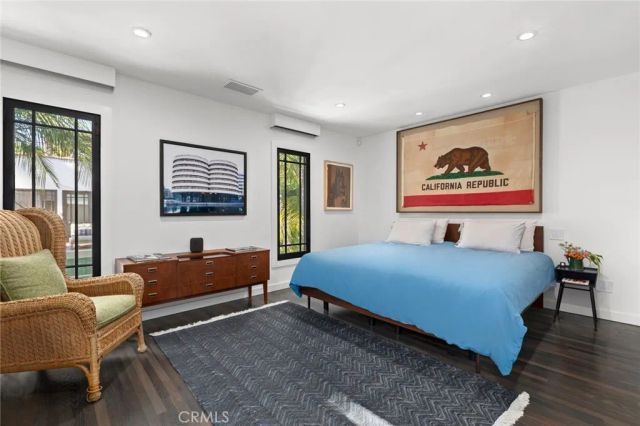 737 N Orange Drive, Los Angeles, CA 90038