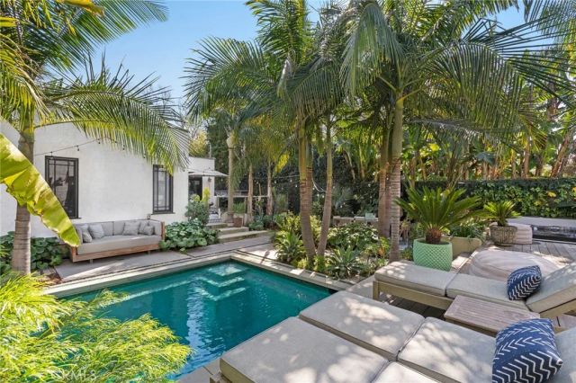 737 N Orange Drive, Los Angeles, CA 90038