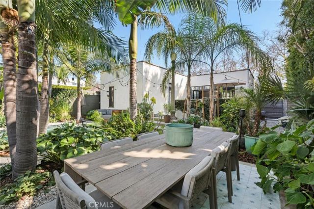 737 N Orange Drive, Los Angeles, CA 90038