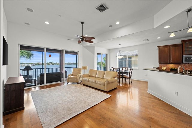 1139 RIVERSCAPE STREET 2, Bradenton, FL 34208
