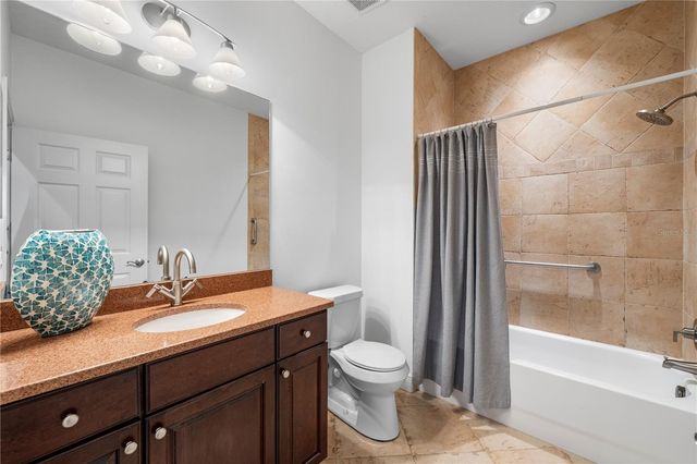1139 RIVERSCAPE STREET 2, Bradenton, FL 34208