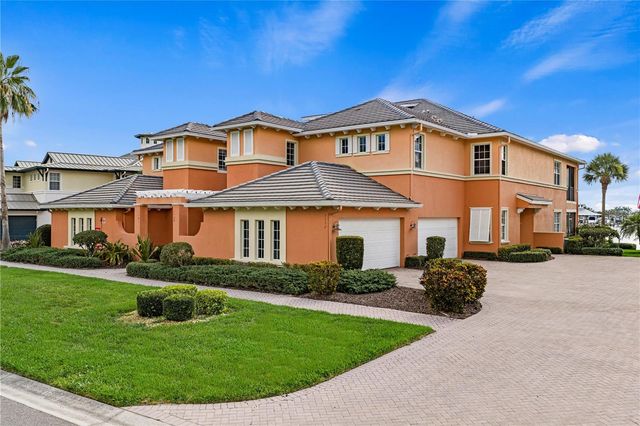 1139 RIVERSCAPE STREET 2, Bradenton, FL 34208
