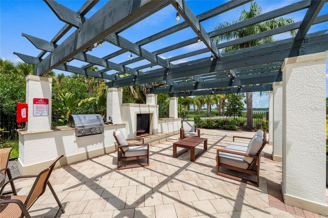 1139 RIVERSCAPE STREET 2, Bradenton, FL 34208