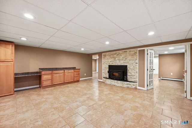 77 Kimberly Lane, Glastonbury, CT 06073