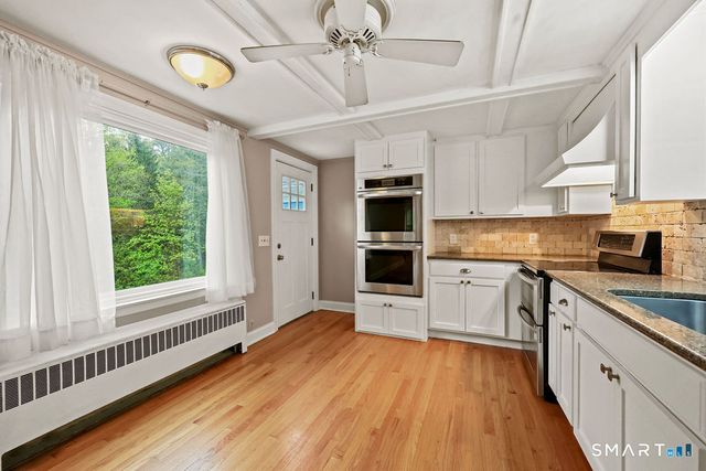77 Kimberly Lane, Glastonbury, CT 06073