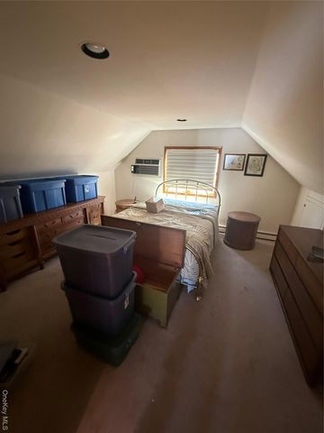 34 Quarry Lane, Levittown, NY 11756