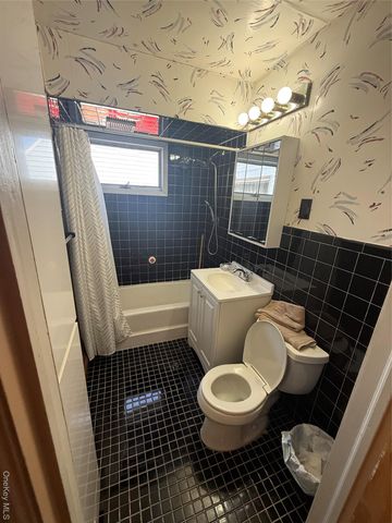 34 Quarry Lane, Levittown, NY 11756