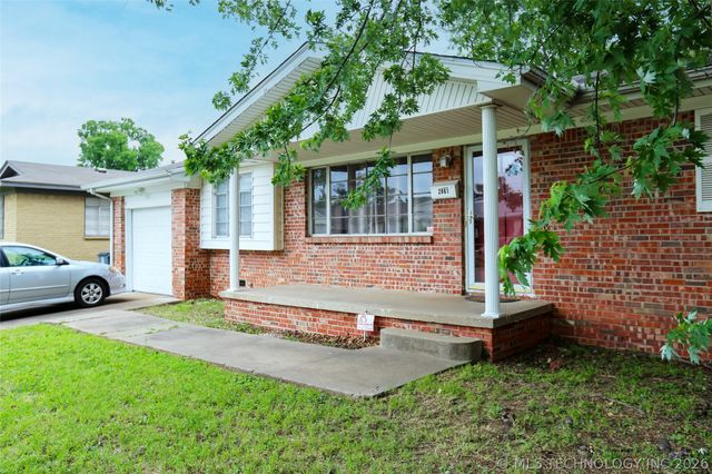 2861 S 66th Place E, Tulsa, OK 74129