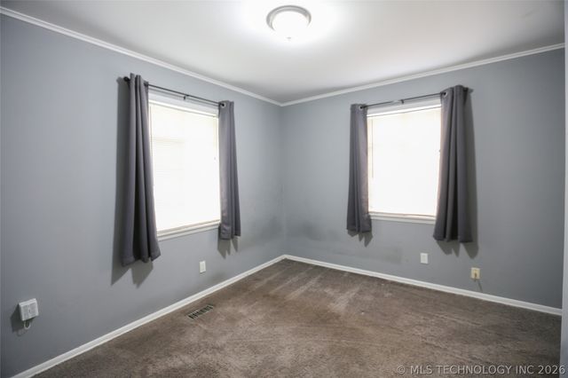 2861 S 66th Place E, Tulsa, OK 74129