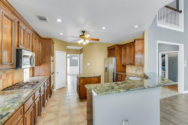 7619 Limber Bough Drive, Humble, TX 77346