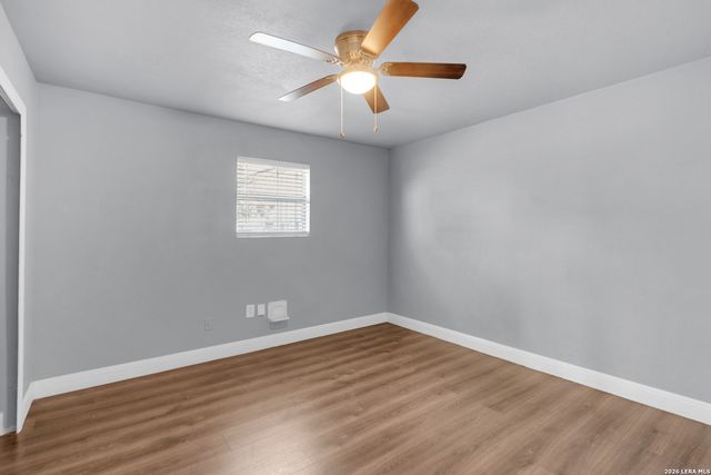 4236 Lonesome Trl, Von Ormy, TX 78073