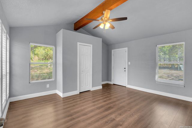 4236 Lonesome Trl, Von Ormy, TX 78073