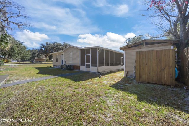 253 HESS RD Road, Crescent City, FL 32112