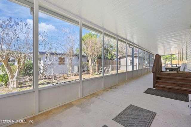 253 HESS RD Road, Crescent City, FL 32112