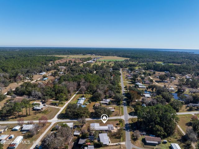 253 HESS RD Road, Crescent City, FL 32112