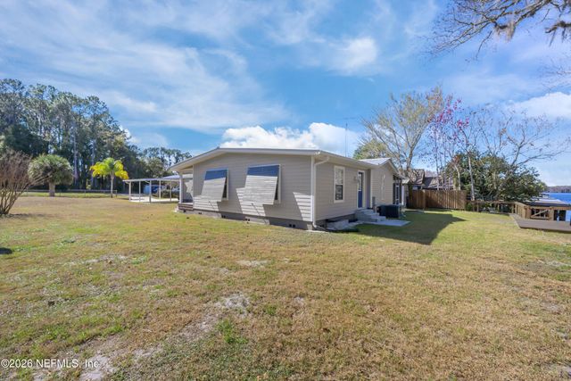 253 HESS RD Road, Crescent City, FL 32112