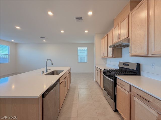 6972 Dandelion Park Avenue, Las Vegas, NV 89113