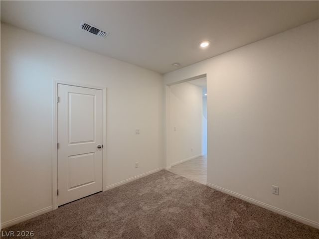 6972 Dandelion Park Avenue, Las Vegas, NV 89113