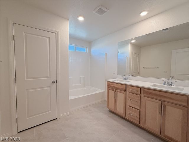 6972 Dandelion Park Avenue, Las Vegas, NV 89113