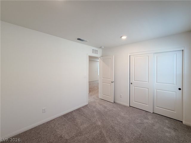 6972 Dandelion Park Avenue, Las Vegas, NV 89113