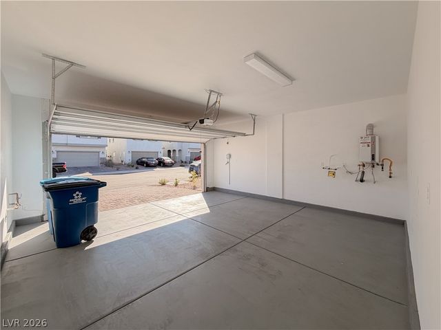 6972 Dandelion Park Avenue, Las Vegas, NV 89113