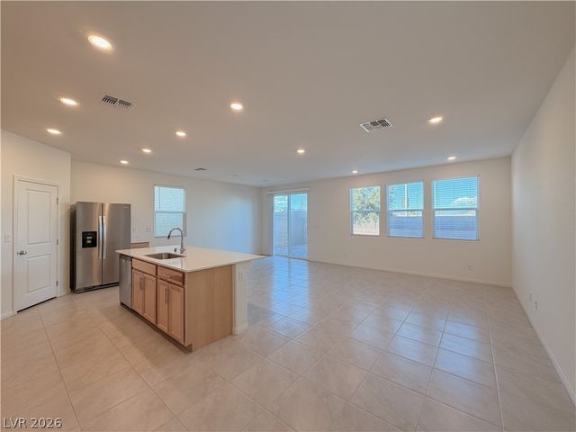 6972 Dandelion Park Avenue, Las Vegas, NV 89113