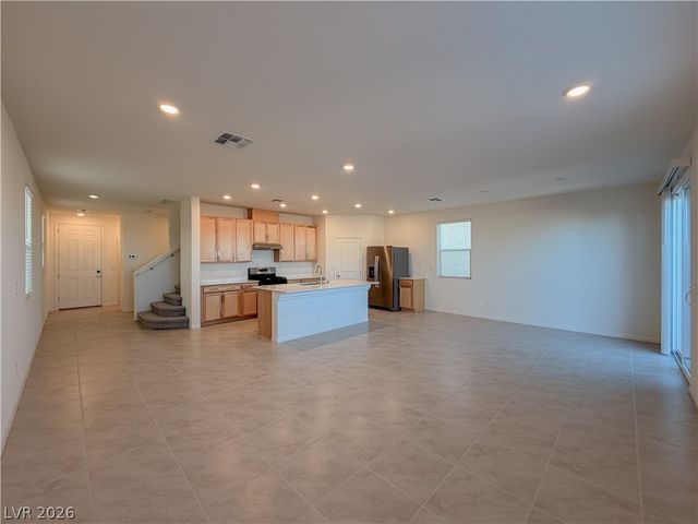 6972 Dandelion Park Avenue, Las Vegas, NV 89113