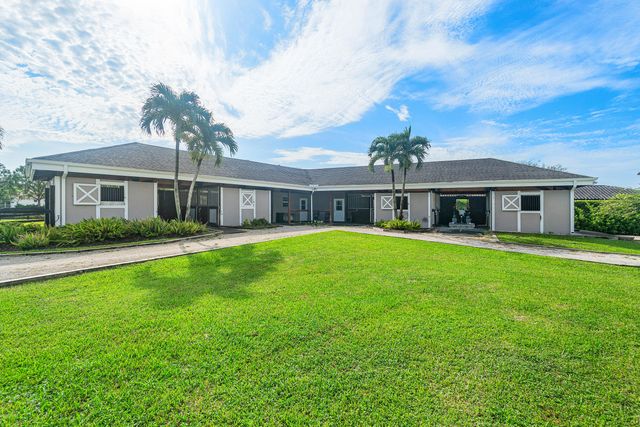 2080 Canter Way, Wellington, FL 33414