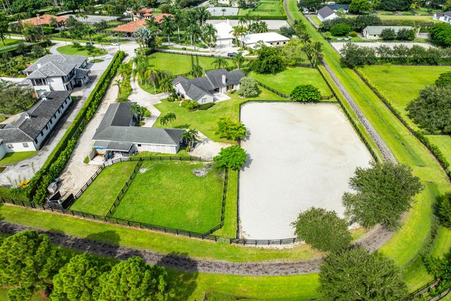 2080 Canter Way, Wellington, FL 33414