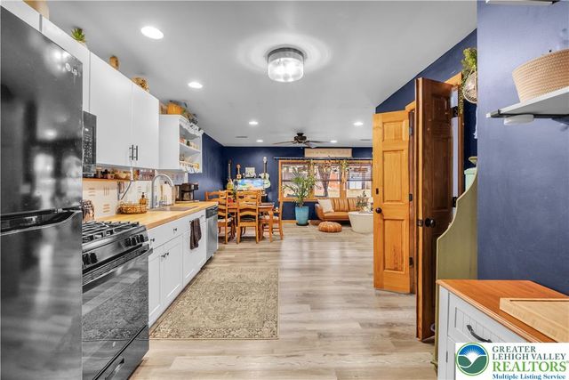 2031 Wayne Street, Bethlehem Twp, PA 18020