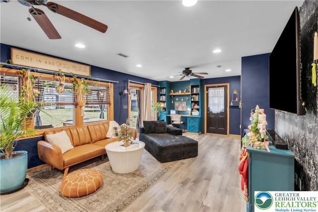 2031 Wayne Street, Bethlehem Twp, PA 18020