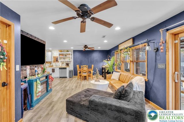 2031 Wayne Street, Bethlehem Twp, PA 18020