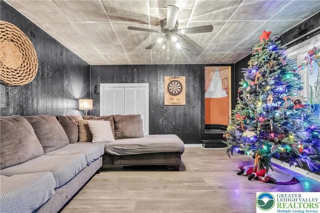 2031 Wayne Street, Bethlehem Twp, PA 18020