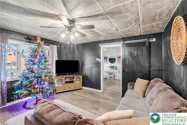 2031 Wayne Street, Bethlehem Twp, PA 18020