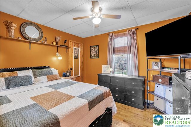 2031 Wayne Street, Bethlehem Twp, PA 18020