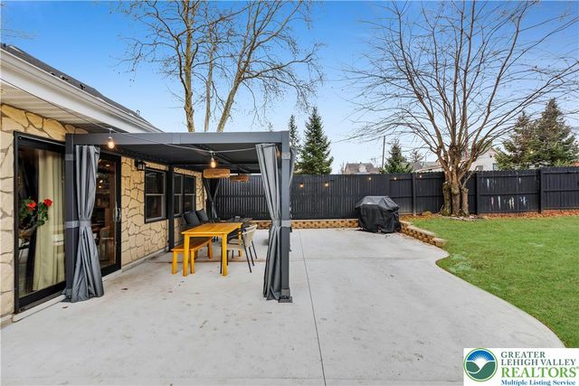 2031 Wayne Street, Bethlehem Twp, PA 18020